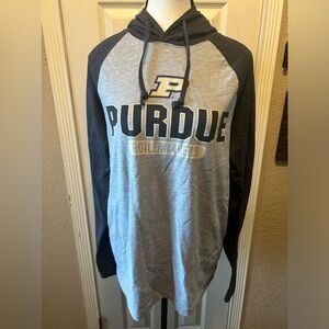 Men’s medium Purdue long sleeve hoodie by Colosseum